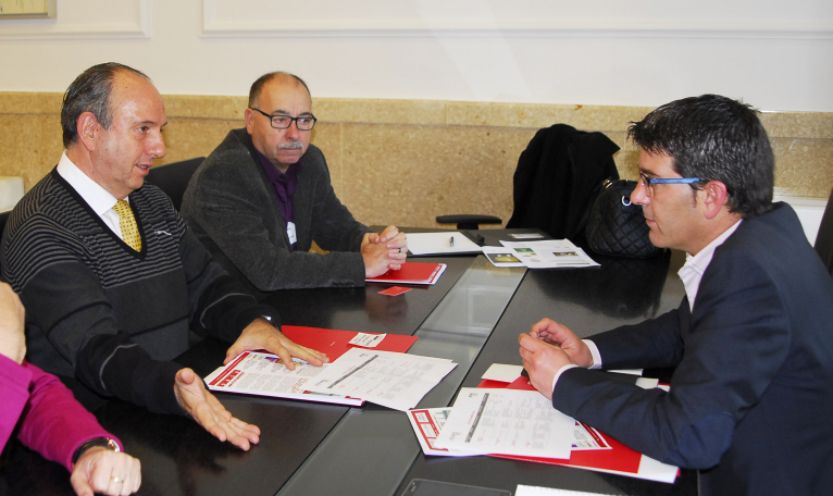 La Diputació impulsarà accions formatives en els municipis per a fomentar les empreses d'economia social