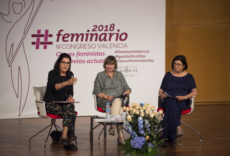 Las economistas denuncian en el Feminario la invisibilidad del trabajo doméstico no remunerado
