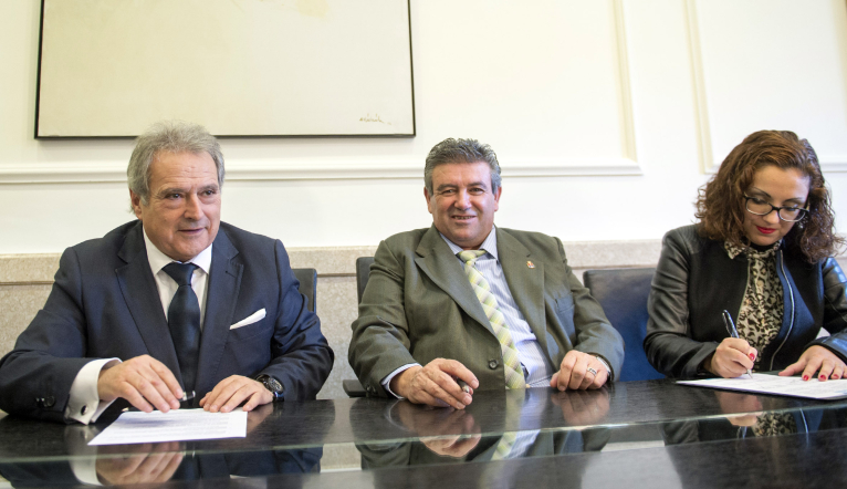 Caudete de las Fuentes tendrá césped artificial en su campo de fútbol