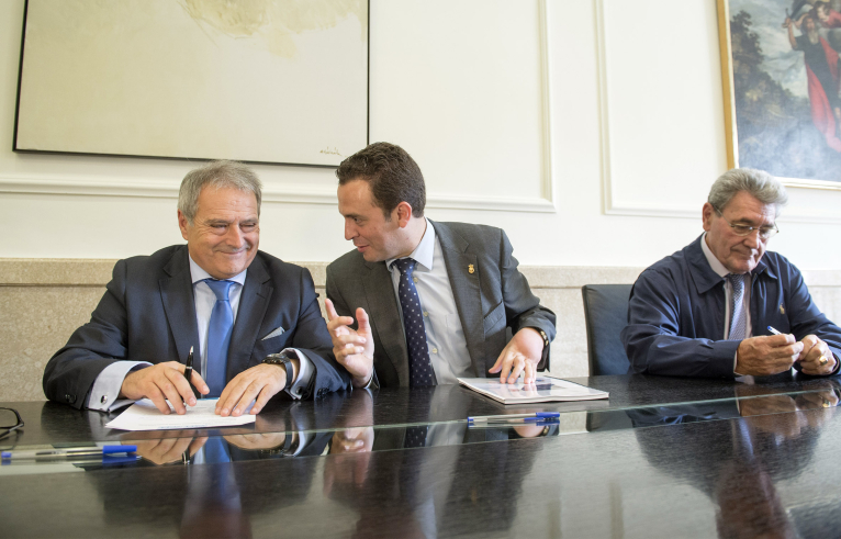 Requena renovará el entorno de la estatua de Rafael Janini
