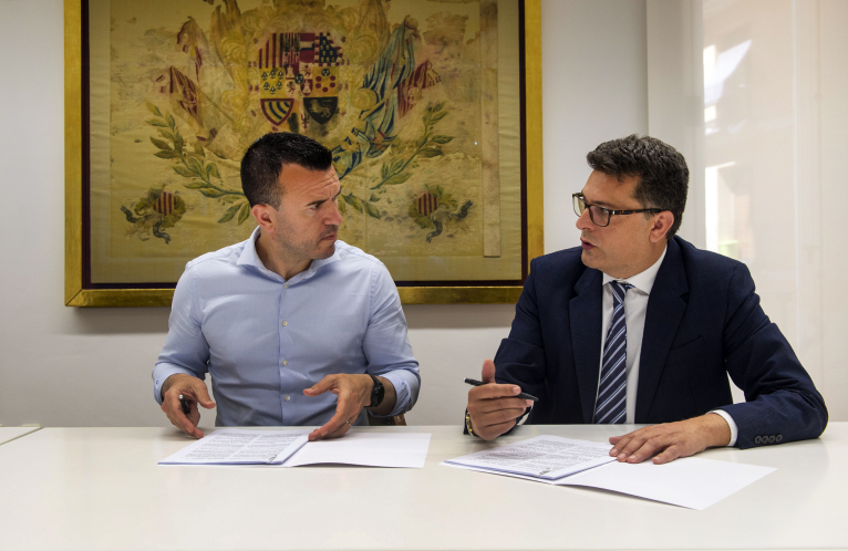 Mompó: “es prioritari ajudar els ajuntaments a redactar projectes per a l'obtenció de fons europeus”