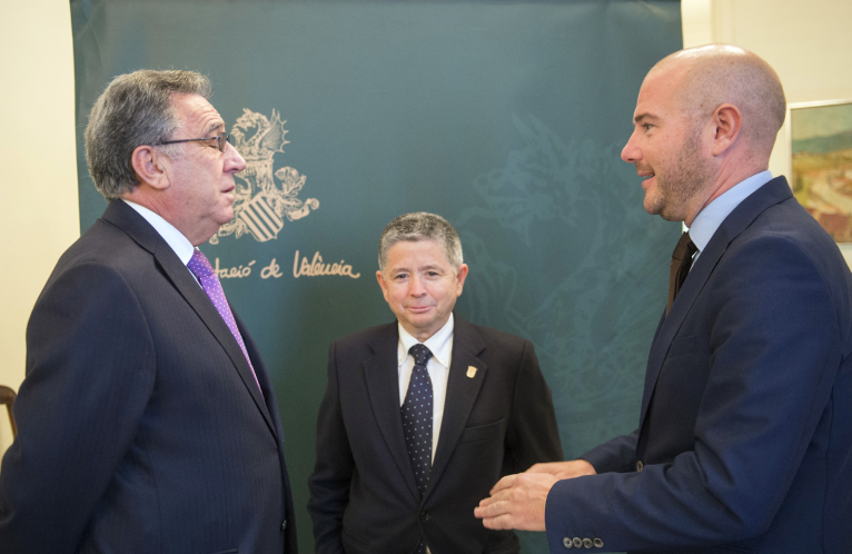 Rus firma convenios con L’Alcúdia de Crespins, Catadau y Faura