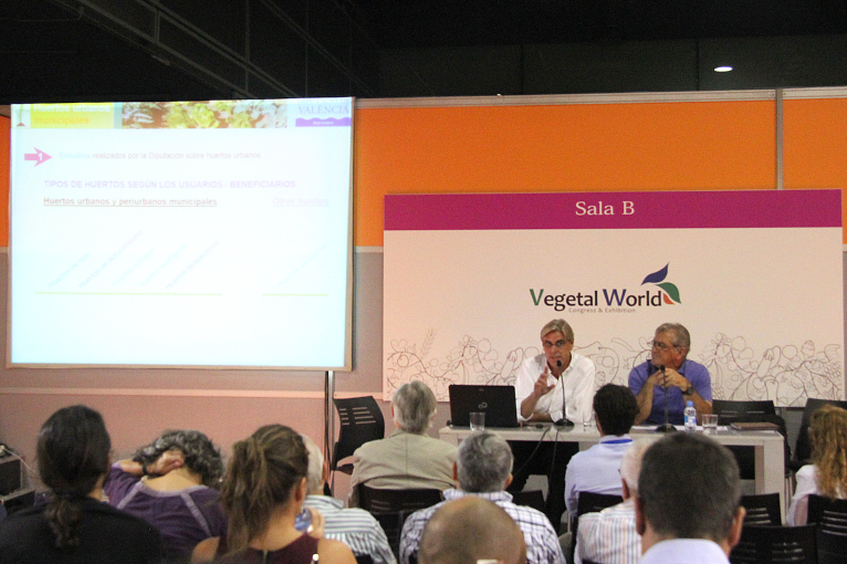 La Diputación informa sobre huertos urbanos municipales en la Feria Vegetal World