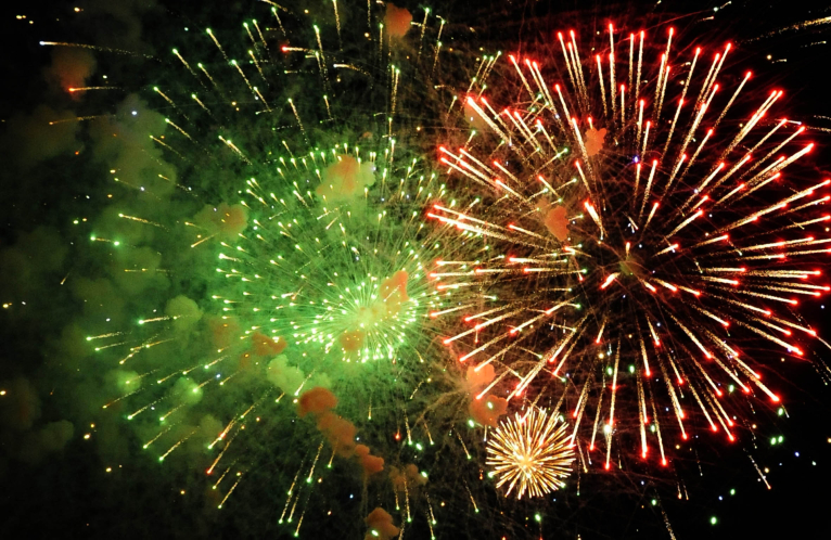 Cultura patrocina 11 castillos de fuegos artificiales para conmemorar el próximo 9 de octubre en los municipios