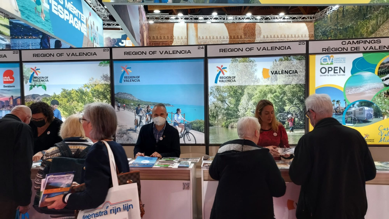 València Turisme ofereix la seua oferta de sol i platja al públic de la Fira Internacional de Turisme de Brussel·les