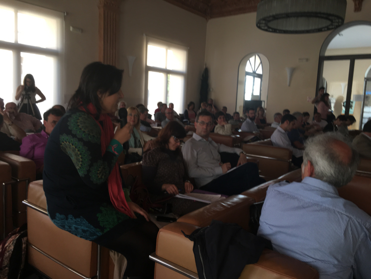 Rosa Pérez Garijo assisteix a la segona sessió de treball de la Xarxa de Municipis per la Posada en Valor de la Memòria Històrica