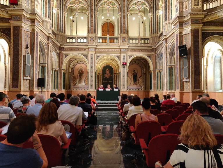 La Diputació es reuneix amb alcaldes i tècnics per a resoldre dubtes sobre les ajudes a escoles i espais educatius