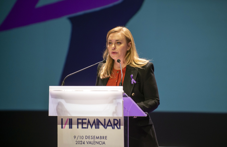 Enguix abre el Feminario con palabras de Giselle Pelicot e insta a cambiar “una sociedad machista que trivializa la violación”