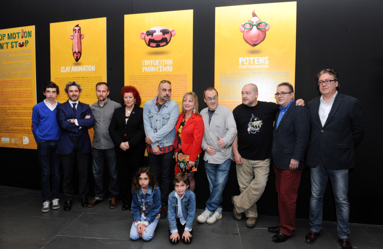 Puchalt inaugura la exposición de los cineastas de la plastilina