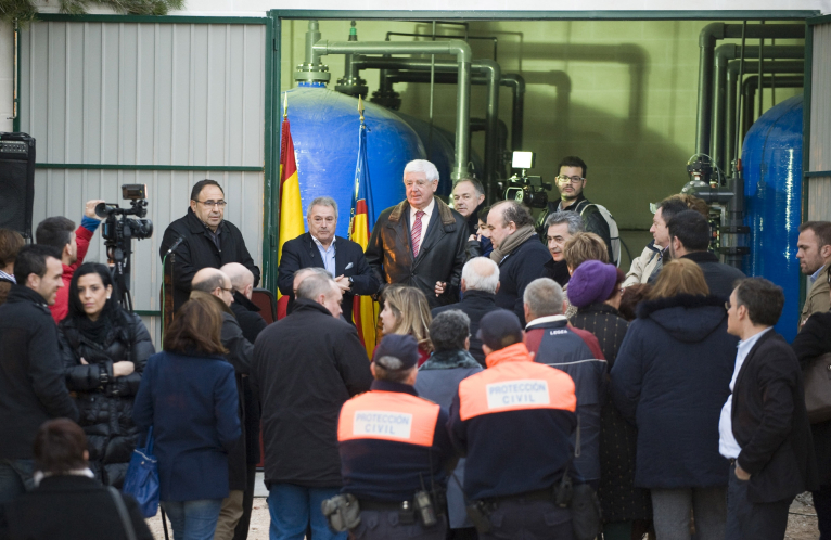 Rus inaugura el nou sistema d'aigua potable de la Pobla Llarga