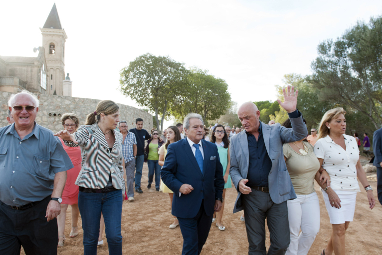 Rus inaugura el mirador de la muntanyeta del Salvador d'Alzira