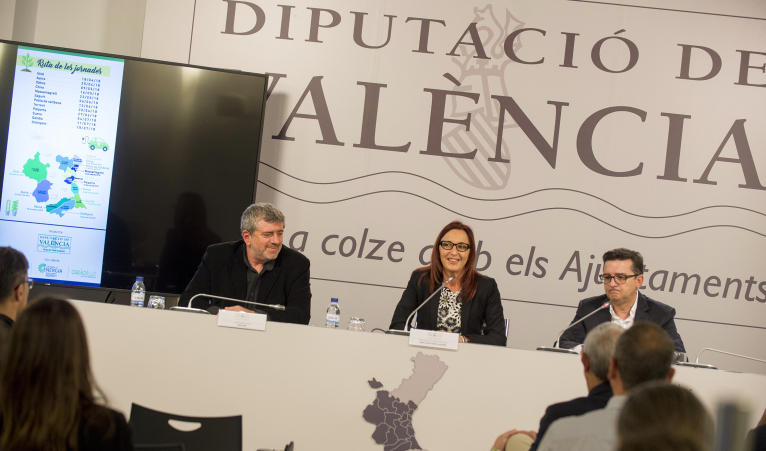 La Diputació presenta el cicle de jornades comarcals sobre energia, canvi climàtic i mobilitat elèctrica 