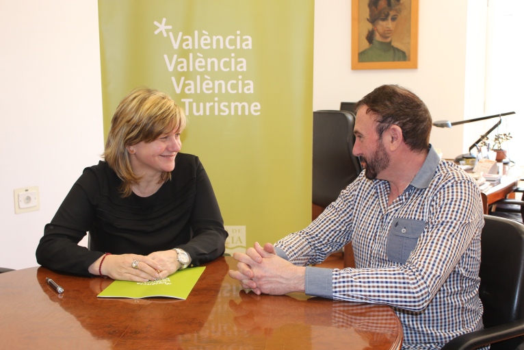 Pinet solicita ayuda a la Diputación para su promoción turística durante todo el año