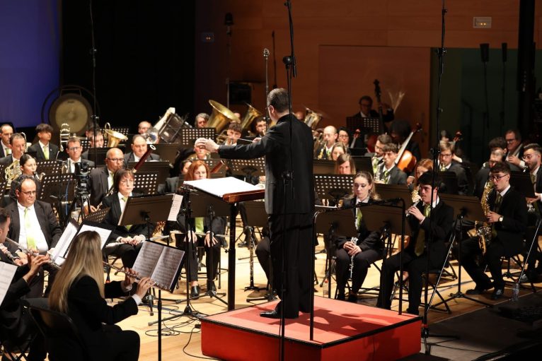 La Lira Saguntina i la Unió Artístico-Musical de Sollana triomfen en el 46é Certamen de Bandes de la Diputació