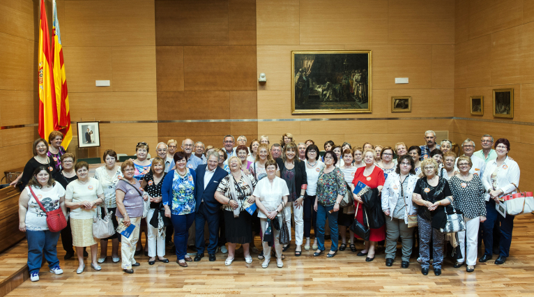 Mayores de Losa del Obispo, Calles, Llosa de Ranes, Manises, Gandia, Quart de Poblet y Pedralba participan en el “Sona València”