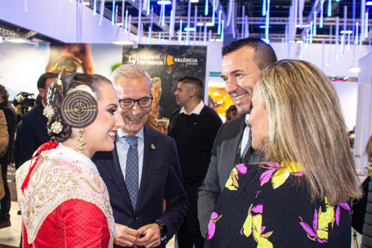 Mompó defensa en Fitur l'espectacularitat de la província de València com a actiu contra la despoblació