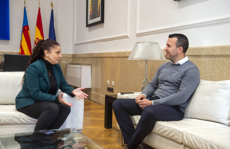 La Diputació de València ayudará a Bonrepòs i Mirambell a remodelar la plaça de la Llar