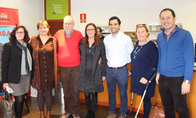 Paterna y Vallada dan a conocer su oferta turística en la ciudad de Valencia