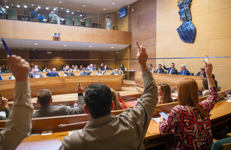 La Diputació impulsa la recuperació del comerç local afectat per la dana i reforçar la seguretat dels municipis davant futures riuades