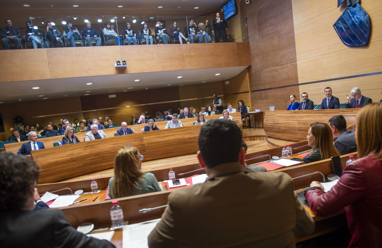La Diputació de València aprova el programa d'activitats destinades a previndre addiccions