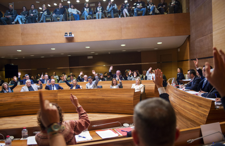 La Diputació de València exige al Gobierno que los presupuestos generales de 2024 incluyan 130 millones para soterrar las vías de Alfafar