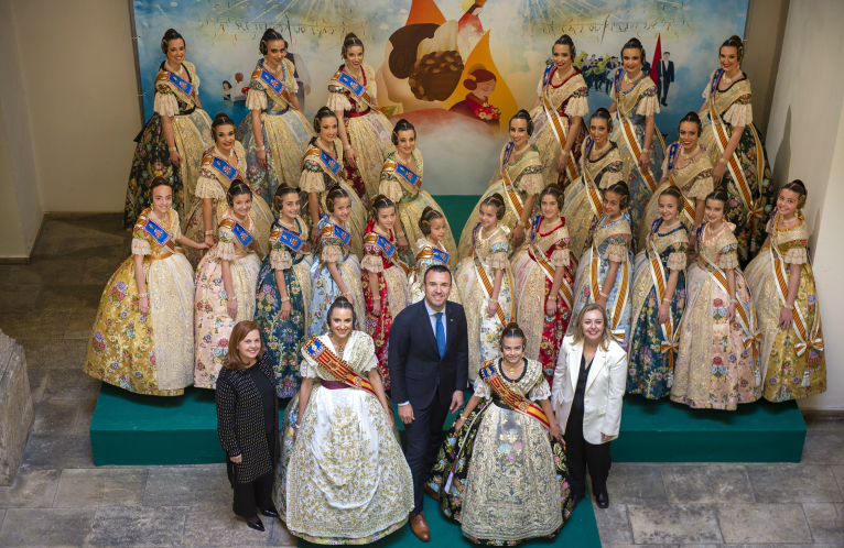 FOTOGALERIA: Recepció Juntes Locals Falleres 2024