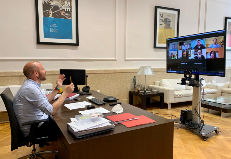 Alcaldes y alcaldesas de la comarca Requena-Utiel coordinan con el presidente de la Diputació la gestión ante la crisis de la COVID-19 