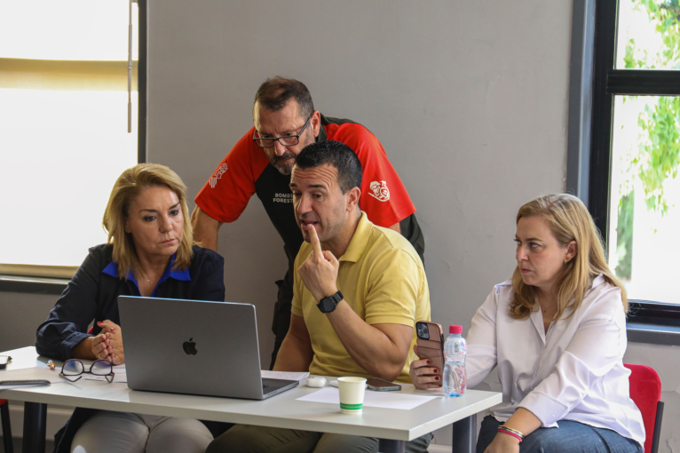 La Diputació de València se coordina con los municipios afectados por la DANA para avanzar en su recuperación 
