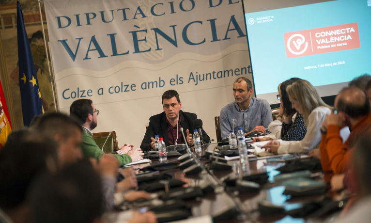 La Diputació presenta la plataforma de ciutats intel·ligents ‘Connecta València’ 