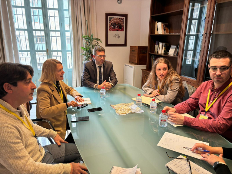 La Diputació de València trasllada als ajuntaments les claus per a accedir a finançament comunitari 