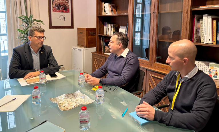 La Diputació de València mediarà per a buscar solucions d'internet als pobles sense accés a fibra òptica