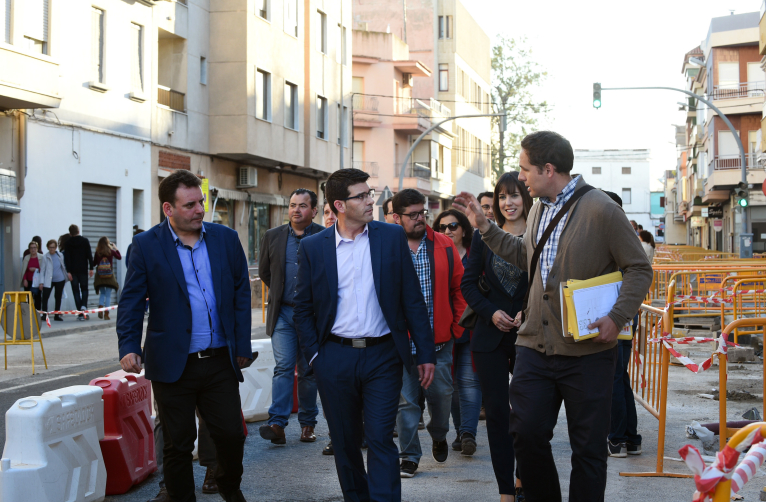 La Diputación invierte 228.000 euros en las mejoras de accesibilidad y seguridad vial en la Avenida de la Mar de Bellreguard  