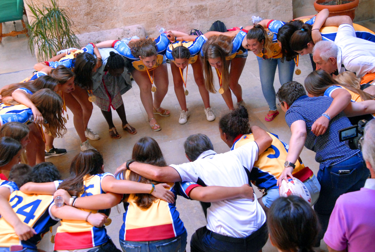 Les campiones d’Espanya de Rugbi S18 comparteixen els seus èxits amb la Diputació