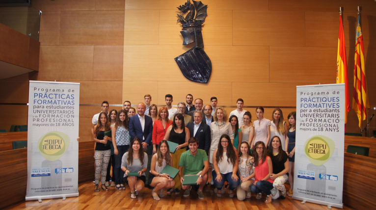 La Diputació promou una nova edició de 3.100 beques formatives locals per a jóvens de la província