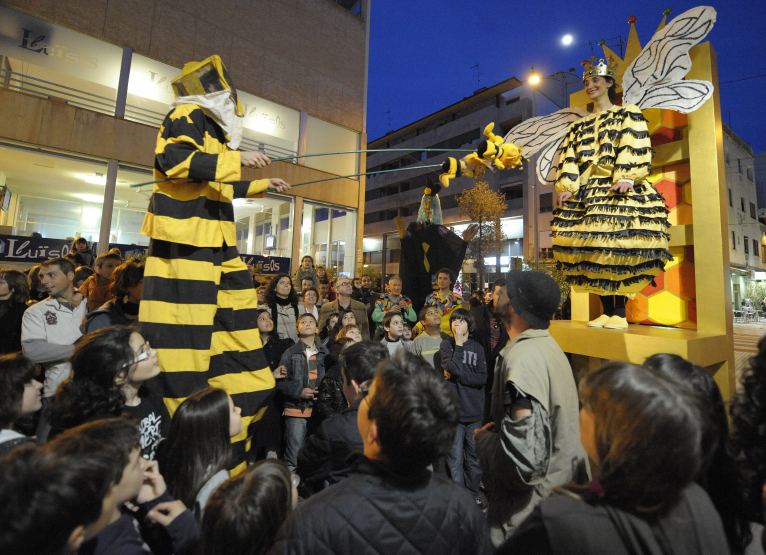 Unos 1.000 grupos de artes escénicas y plásticas han trabajado este año en las 2.600 actividades del SARC