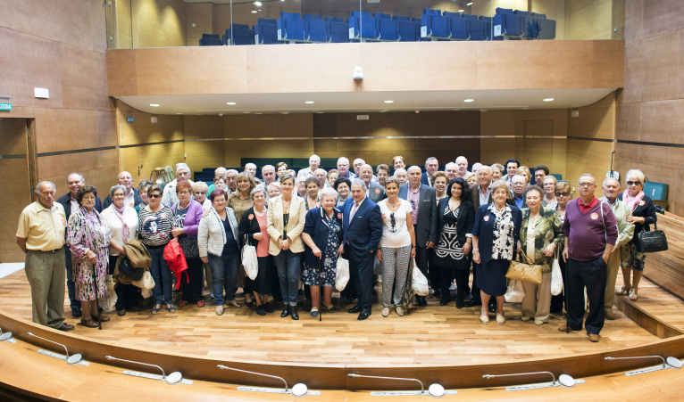 Faura i Alzira visiten la Diputació amb Sona València per als Majors