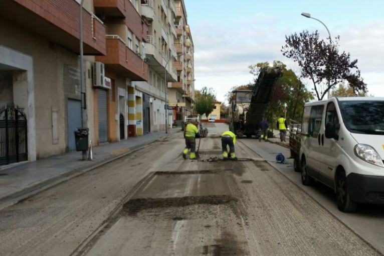 La Diputación renueva calles y caminos rurales de otros 25 pueblos 