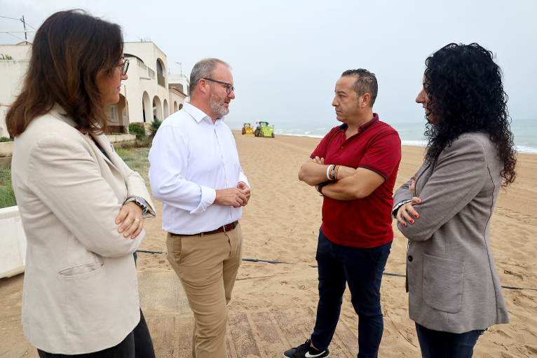 La Diputació de València tanca la campanya de neteja de platges després de gestionar 340 metres cúbics de residus