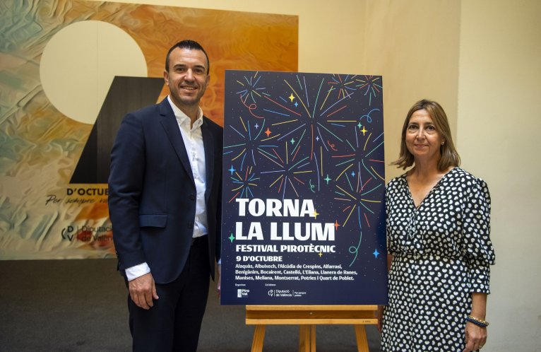 Mompó presenta ‘Torna la llum’ junt amb Piroval i reafirma el seu compromís amb els sectors tradicionals valencians