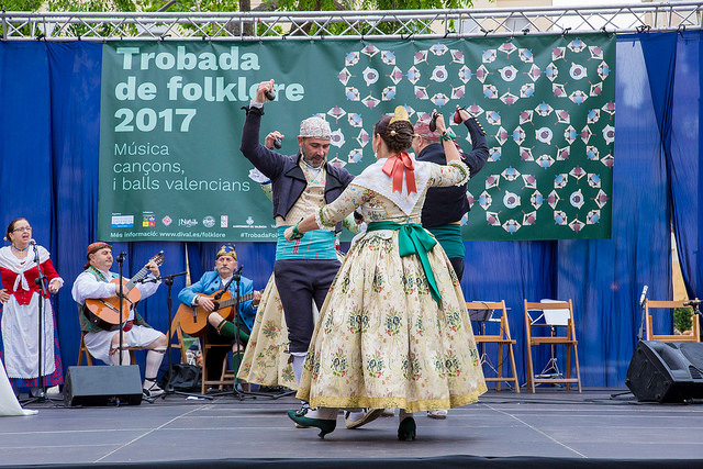 La Trobada de Folklore de la Diputació cierra con dos conciertos corales en el Palau  de les Arts