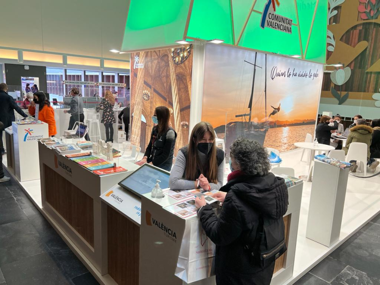 València Turisme presenta en Navartur la oferta turística de la provincia