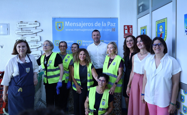 La Diputació de València impulsa el servicio de entrega de alimentos y comida preparada de Mensajeros de la Paz