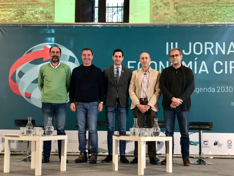 El vicepresident Carlos Fernández Bielsa assisteix a les Jornades d'economia circular en Riba-roja de Túria