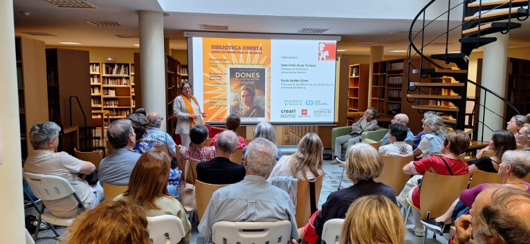 La biblioteca del Museu de Prehistòria acull la presentació del llibre ‘Dones de la nostra història’