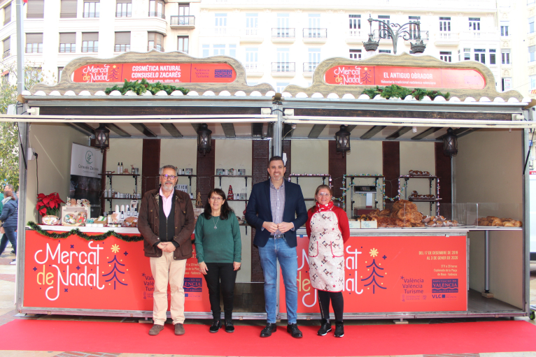 El Mercat de Nadal de la Diputació obri les seues portes en la Plaça de Bous de València