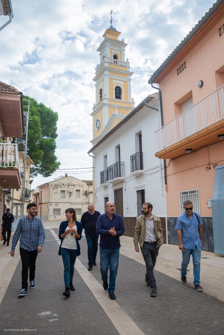 La Diputación planifica colaboraciones con Ròtova en materia de Cultura y Educación
