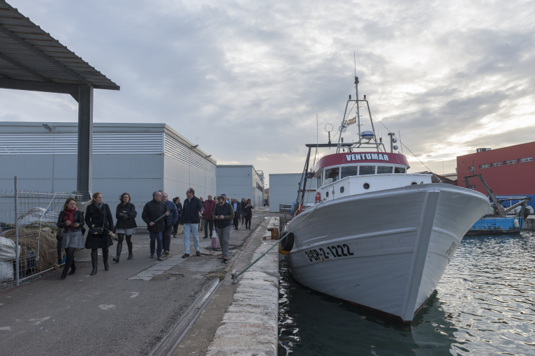 Una visita a la Lonja de pescado del puerto de Valencia Clausura las V Jornadas Gastronómicas de Arroces Marineros de la Playa de las Arenas