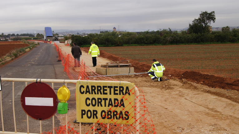 L’ Horta Sud renueva calles y caminos rurales