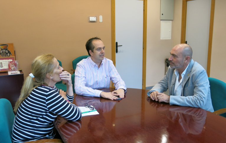 El Área de Cultura colaborará en el cancionero valenciano impulsado por el Ayuntamiento de Aldaia