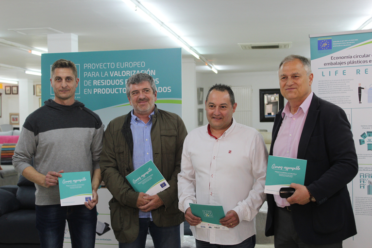 El sistema Life Recypack per a la recollida selectiva de residus comercials s’estrena a Llíria amb el recolzament de la Diputació 